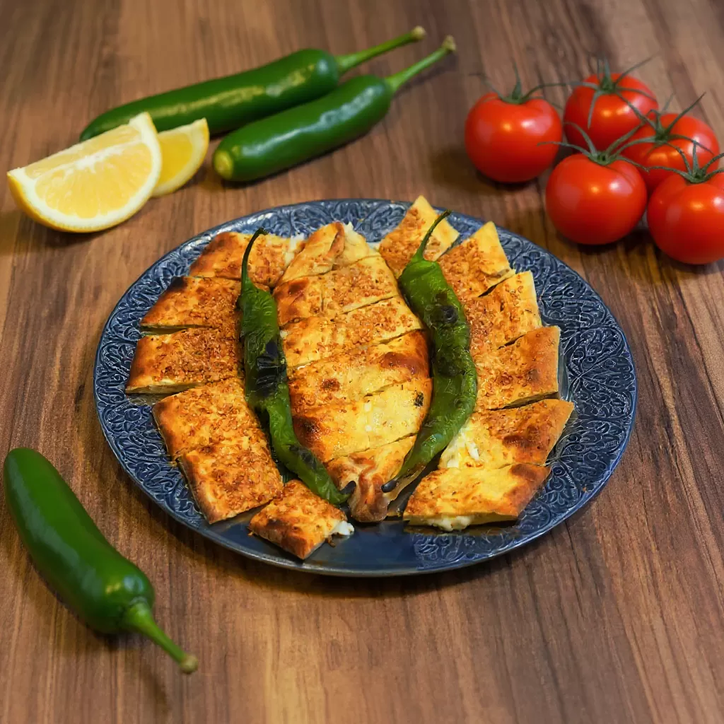 Kaşarlı Pide (Kapalı)